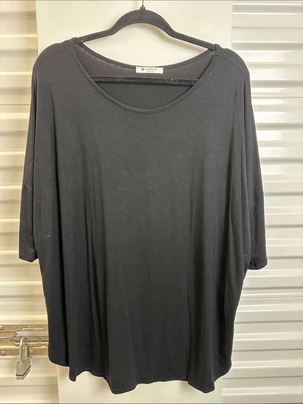 BOMBOM Black Oversized Scoop Neck Top